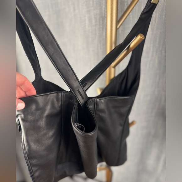 Abercrombie & Fitch Black Convertible faux leather Fitted Bustier Tank medium - Picture 5 of 11